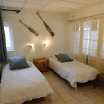 Les Bougainvillees De Camargue Semesterbostad *
