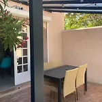 Les Bougainvillees De Camargue Semesterbostad *
