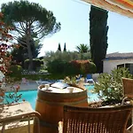 別荘 Les Bougainvillees De Camargue *
