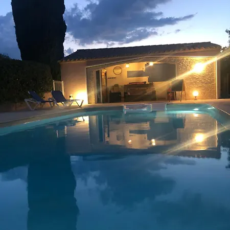 Сasa de vacaciones Les Bougainvillees De Camargue Villetelle