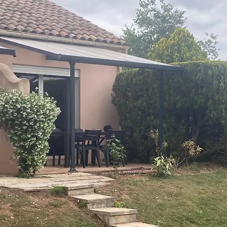 Holiday home Les Bougainvillees De Camargue Villetelle