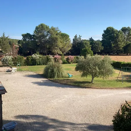Les Bougainvillees De Camargue Holiday home