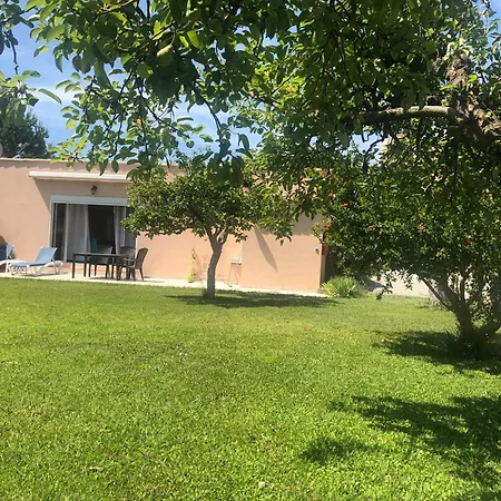 Holiday home Les Bougainvillees De Camargue