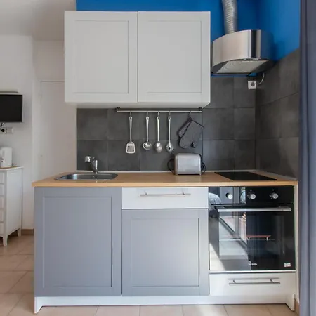 Les Bougainvillees De Camargue Holiday home *