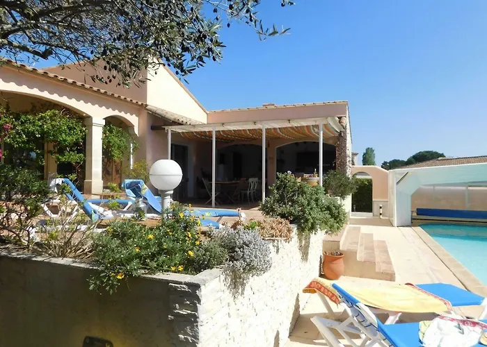 Les Bougainvillées De Camargue Casa vacanze *